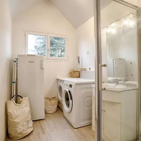 Maison Individuelle Avec Piscine Privative *
