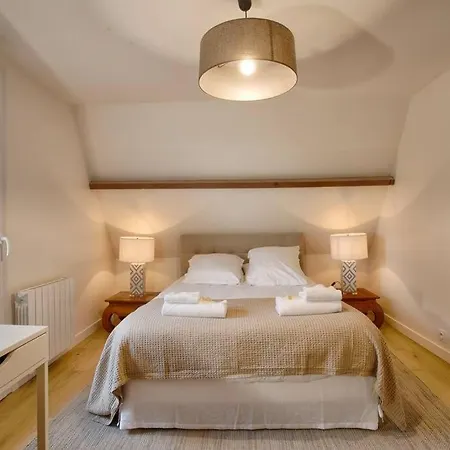 Maison Individuelle Avec Piscine Privative * Vauville